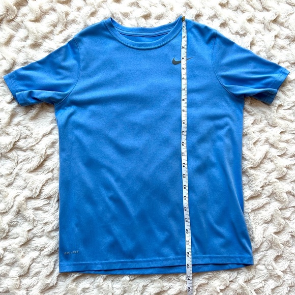 Nike Dri-FIT Short Sleeve Shirt - Picture 14 of 14